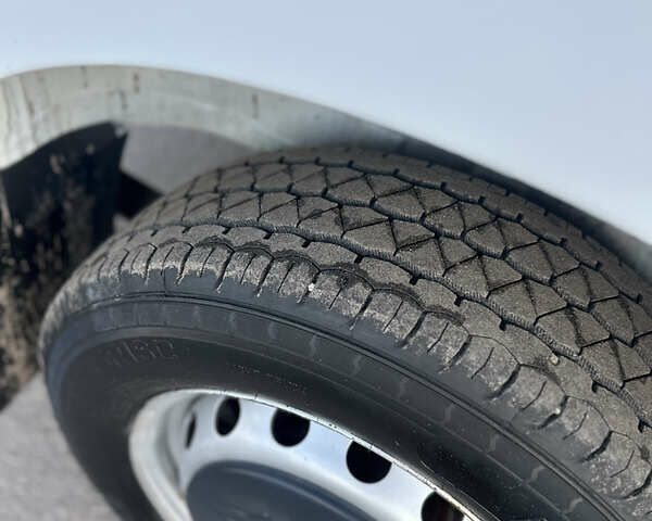 Білий Рено Мастєр, об'ємом двигуна 2.3 л та пробігом 201 тис. км за 18700 $, фото 23 на Automoto.ua