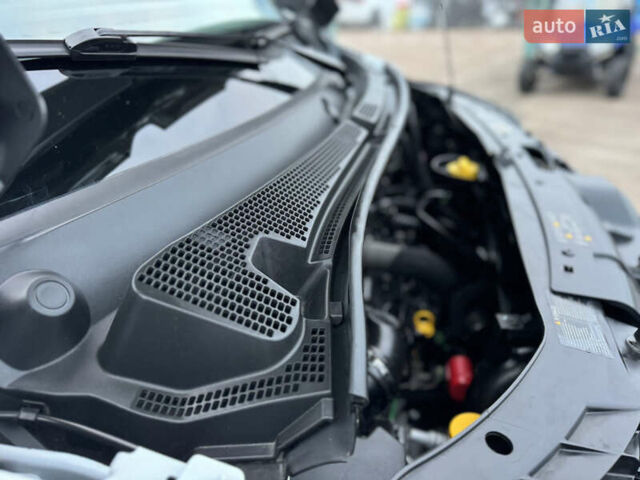 Белый Рено Мастер, объемом двигателя 2.3 л и пробегом 174 тыс. км за 21500 $, фото 87 на Automoto.ua