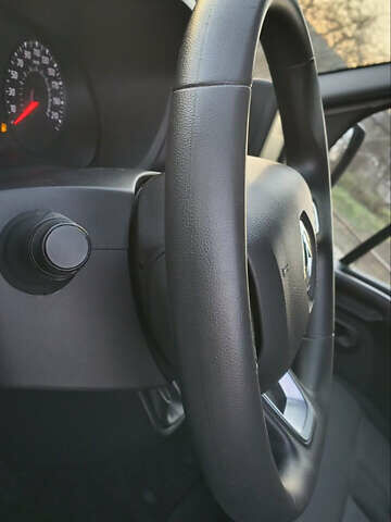 Белый Рено Мастер, объемом двигателя 2.3 л и пробегом 116 тыс. км за 24500 $, фото 12 на Automoto.ua