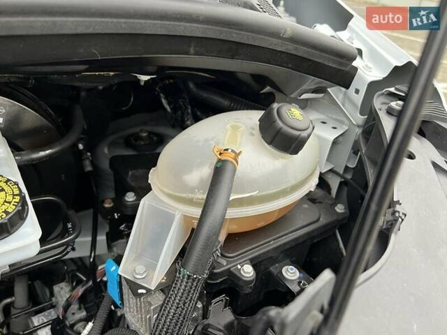 Белый Рено Мастер, объемом двигателя 2.3 л и пробегом 235 тыс. км за 18799 $, фото 21 на Automoto.ua