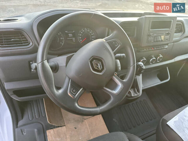 Белый Рено Мастер, объемом двигателя 0 л и пробегом 40 тыс. км за 20300 $, фото 14 на Automoto.ua