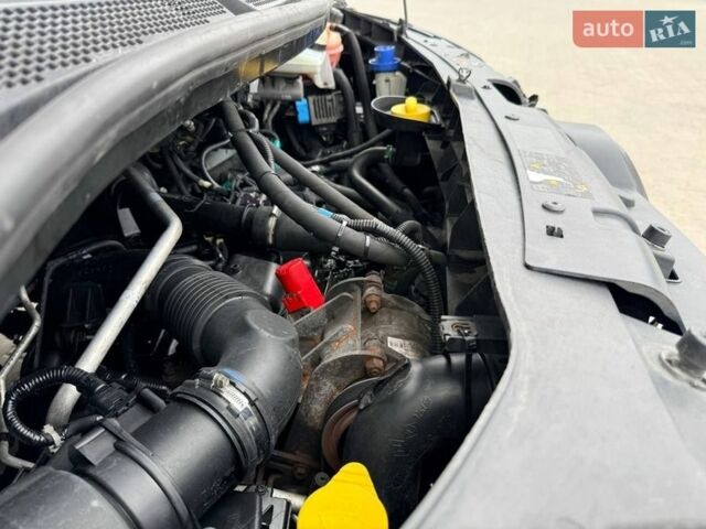 Білий Рено Мастєр, об'ємом двигуна 2.3 л та пробігом 167 тис. км за 21900 $, фото 48 на Automoto.ua