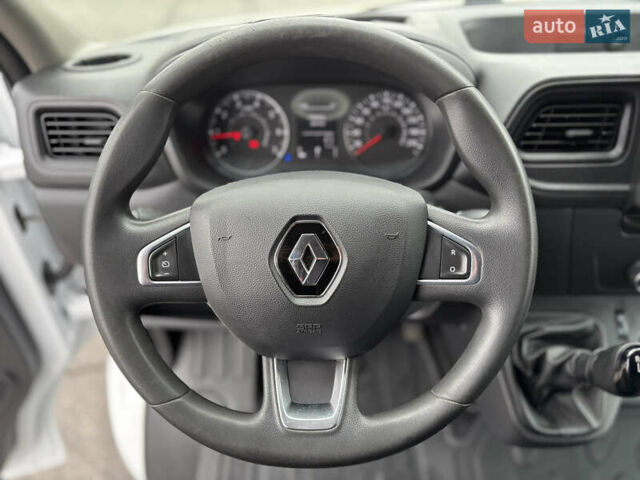 Білий Рено Мастєр, об'ємом двигуна 2.3 л та пробігом 175 тис. км за 19900 $, фото 8 на Automoto.ua