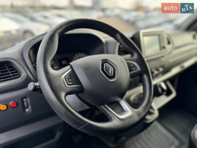 Белый Рено Мастер, объемом двигателя 2.3 л и пробегом 209 тыс. км за 21000 $, фото 53 на Automoto.ua