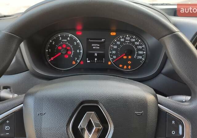 Білий Рено Мастєр, об'ємом двигуна 2.3 л та пробігом 238 тис. км за 17400 $, фото 18 на Automoto.ua