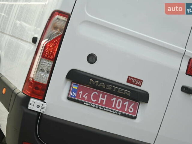 Белый Рено Мастер, объемом двигателя 2.3 л и пробегом 217 тыс. км за 20500 $, фото 12 на Automoto.ua