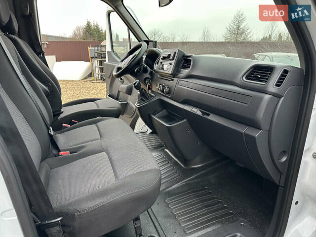 Білий Рено Мастєр, об'ємом двигуна 2.3 л та пробігом 216 тис. км за 25300 $, фото 23 на Automoto.ua