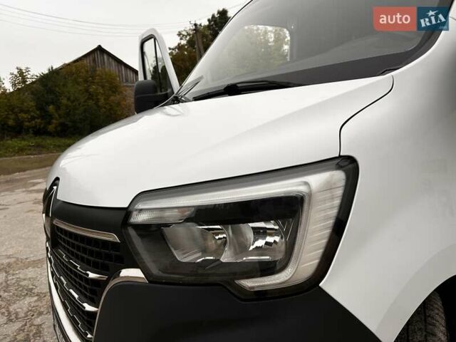 Рено Мастєр 2020 у Кременце на Automoto.ua Білий Рено Мастєр, об'ємом двигуна 2.3 л та пробігом 214 тис. км за 17300 $, фото 5 на Automoto.ua