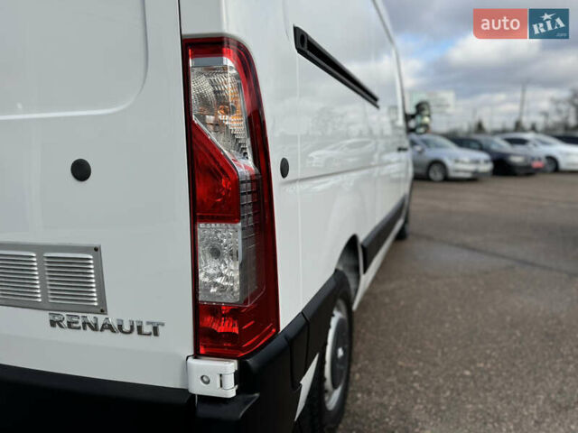 Белый Рено Мастер, объемом двигателя 2.3 л и пробегом 209 тыс. км за 21000 $, фото 29 на Automoto.ua