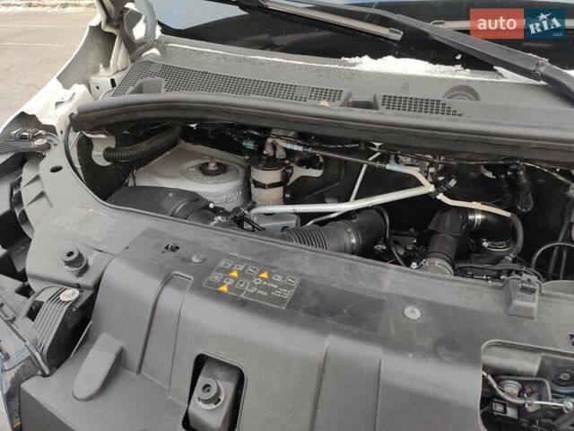 Білий Рено Мастєр, об'ємом двигуна 2.3 л та пробігом 180 тис. км за 17500 $, фото 27 на Automoto.ua