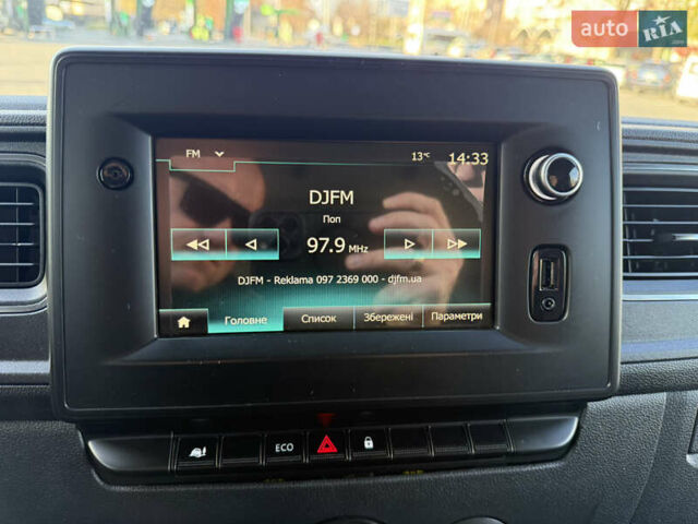 Білий Рено Мастєр, об'ємом двигуна 2.3 л та пробігом 187 тис. км за 21900 $, фото 60 на Automoto.ua