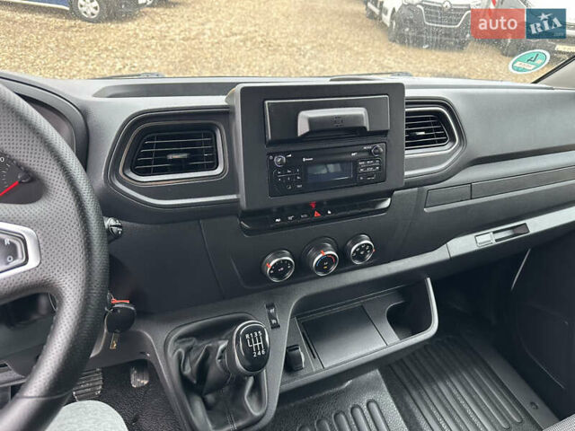 Білий Рено Мастєр, об'ємом двигуна 2.3 л та пробігом 216 тис. км за 25300 $, фото 18 на Automoto.ua