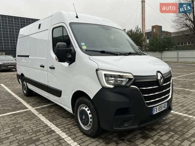 Белый Рено Мастер, объемом двигателя 2.3 л и пробегом 235 тыс. км за 18799 $, фото 14 на Automoto.ua