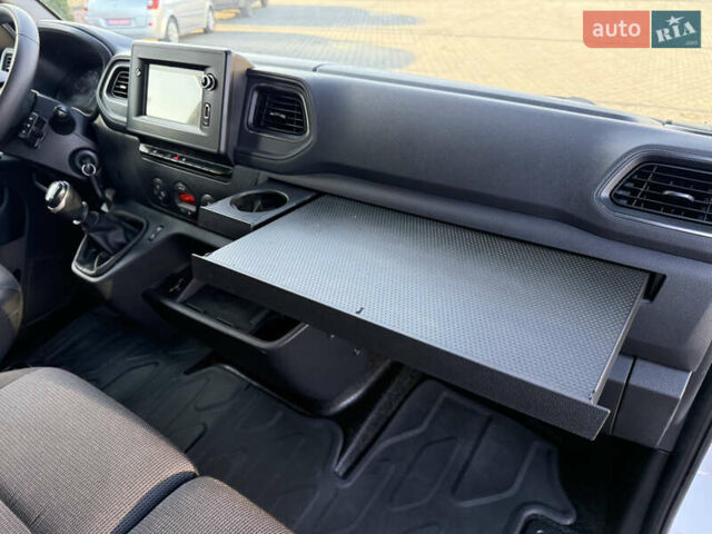 Білий Рено Мастєр, об'ємом двигуна 2.3 л та пробігом 187 тис. км за 21900 $, фото 57 на Automoto.ua