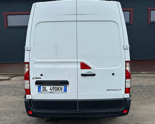 Белый Рено Мастер, объемом двигателя 0 л и пробегом 40 тыс. км за 20300 $, фото 50 на Automoto.ua