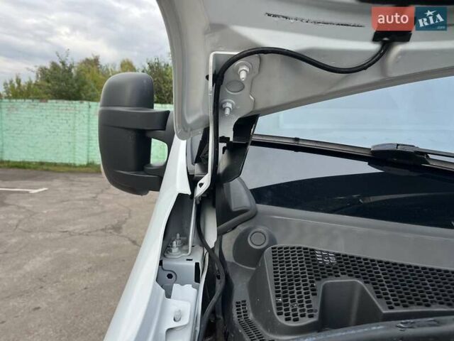 Рено Мастер 2020 в Дубно на Automoto.ua Белый Рено Мастер, объемом двигателя 2.3 л и пробегом 201 тыс. км за 18600 $, фото 32 на Automoto.ua