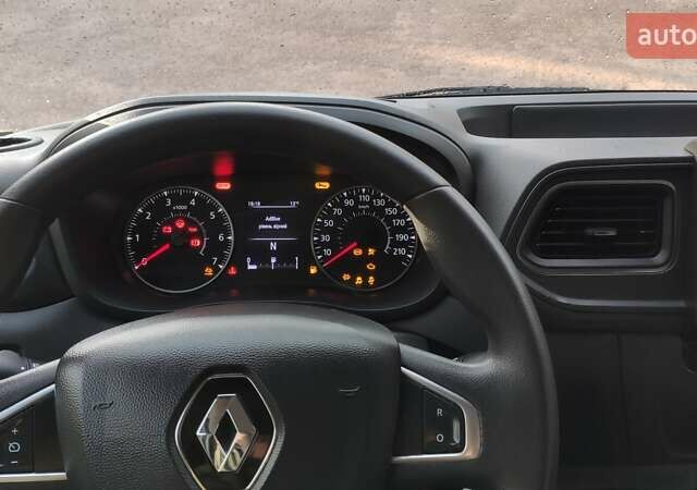 Білий Рено Мастєр, об'ємом двигуна 2.3 л та пробігом 238 тис. км за 17400 $, фото 19 на Automoto.ua