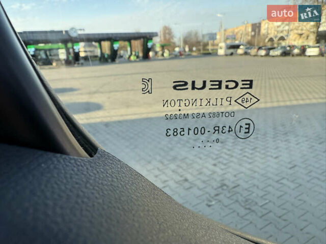 Білий Рено Мастєр, об'ємом двигуна 2.3 л та пробігом 187 тис. км за 21900 $, фото 28 на Automoto.ua