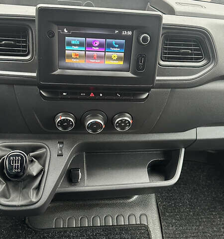 Білий Рено Мастєр, об'ємом двигуна 2.3 л та пробігом 253 тис. км за 17500 $, фото 10 на Automoto.ua