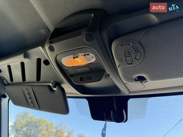 Білий Рено Мастєр, об'ємом двигуна 2.3 л та пробігом 195 тис. км за 17999 $, фото 135 на Automoto.ua