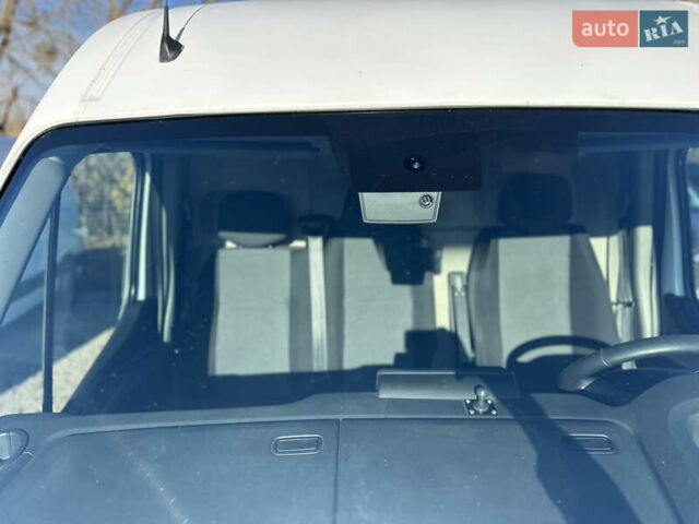 Білий Рено Мастєр, об'ємом двигуна 2.3 л та пробігом 226 тис. км за 20200 $, фото 4 на Automoto.ua