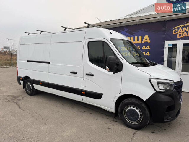 Белый Рено Мастер, объемом двигателя 2.3 л и пробегом 75 тыс. км за 23500 $, фото 2 на Automoto.ua