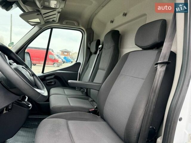 Білий Рено Мастєр, об'ємом двигуна 2.3 л та пробігом 167 тис. км за 21900 $, фото 21 на Automoto.ua