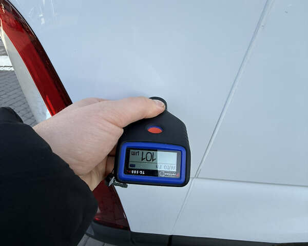 Білий Рено Мастєр, об'ємом двигуна 2.3 л та пробігом 195 тис. км за 17999 $, фото 105 на Automoto.ua