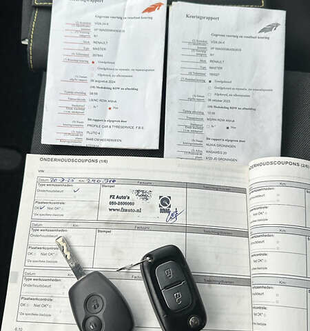 Білий Рено Мастєр, об'ємом двигуна 2.3 л та пробігом 253 тис. км за 17500 $, фото 21 на Automoto.ua