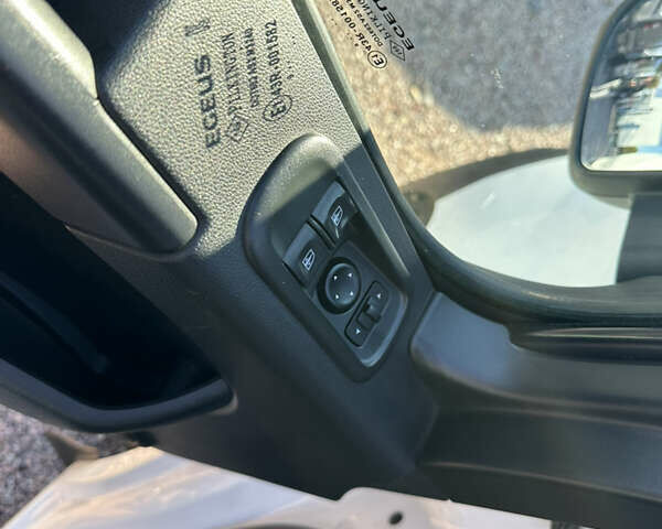 Белый Рено Мастер, объемом двигателя 2.3 л и пробегом 226 тыс. км за 19600 $, фото 9 на Automoto.ua