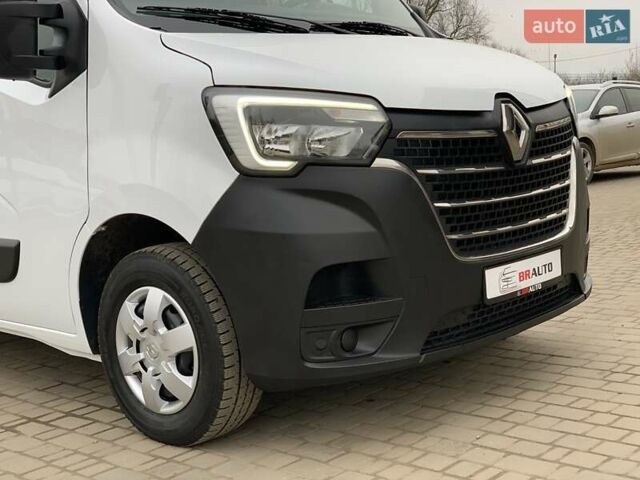Белый Рено Мастер, объемом двигателя 2.3 л и пробегом 209 тыс. км за 19999 $, фото 7 на Automoto.ua
