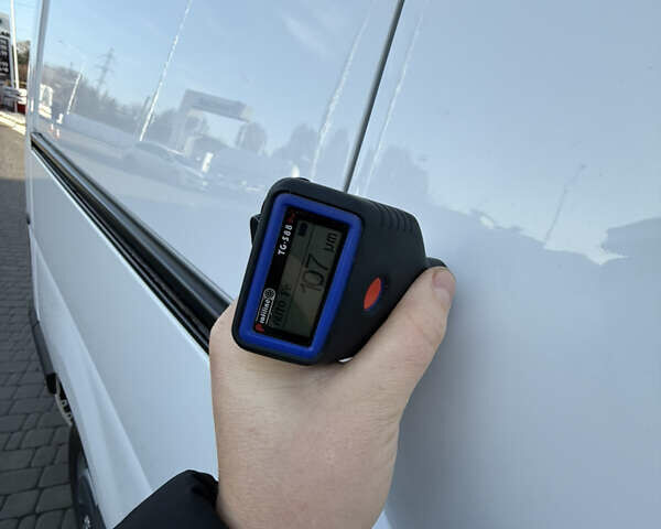 Білий Рено Мастєр, об'ємом двигуна 2.3 л та пробігом 195 тис. км за 17999 $, фото 111 на Automoto.ua