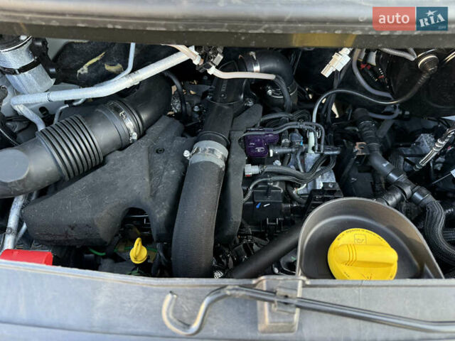 Білий Рено Мастєр, об'ємом двигуна 2.3 л та пробігом 187 тис. км за 21900 $, фото 61 на Automoto.ua