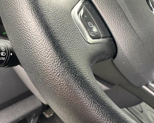 Рено Мастєр 2020 у Дубно на Automoto.ua Білий Рено Мастєр, об'ємом двигуна 2.3 л та пробігом 186 тис. км за 18900 $, фото 34 на Automoto.ua