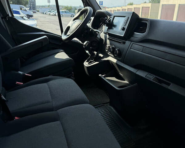 Белый Рено Мастер, объемом двигателя 2.3 л и пробегом 254 тыс. км за 21500 $, фото 9 на Automoto.ua