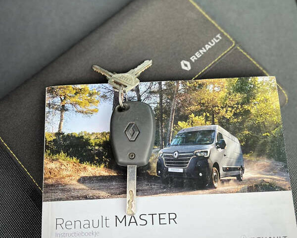 Білий Рено Мастєр, об'ємом двигуна 2.3 л та пробігом 107 тис. км за 23900 $, фото 48 на Automoto.ua