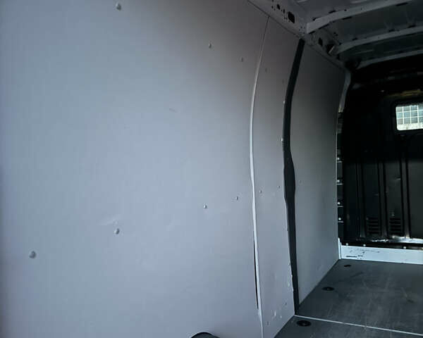 Белый Рено Мастер, объемом двигателя 2.3 л и пробегом 174 тыс. км за 20800 $, фото 39 на Automoto.ua