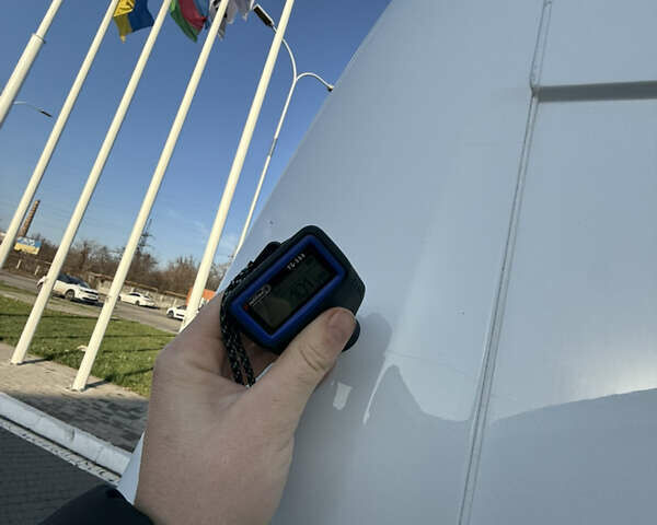 Білий Рено Мастєр, об'ємом двигуна 2.3 л та пробігом 195 тис. км за 17999 $, фото 106 на Automoto.ua