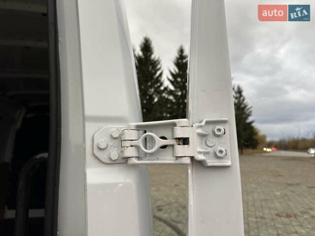 Білий Рено Мастєр, об'ємом двигуна 2.3 л та пробігом 190 тис. км за 19200 $, фото 24 на Automoto.ua