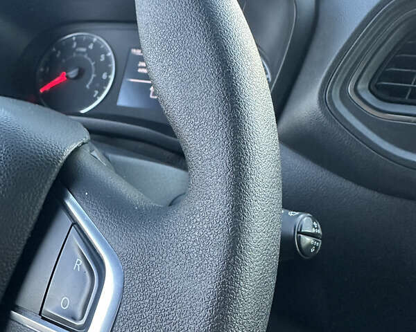 Білий Рено Мастєр, об'ємом двигуна 2.3 л та пробігом 201 тис. км за 18700 $, фото 54 на Automoto.ua