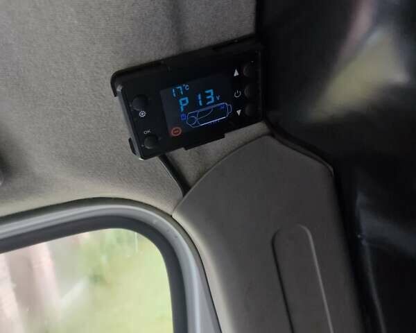 Білий Рено Мастєр, об'ємом двигуна 2.3 л та пробігом 269 тис. км за 20800 $, фото 9 на Automoto.ua