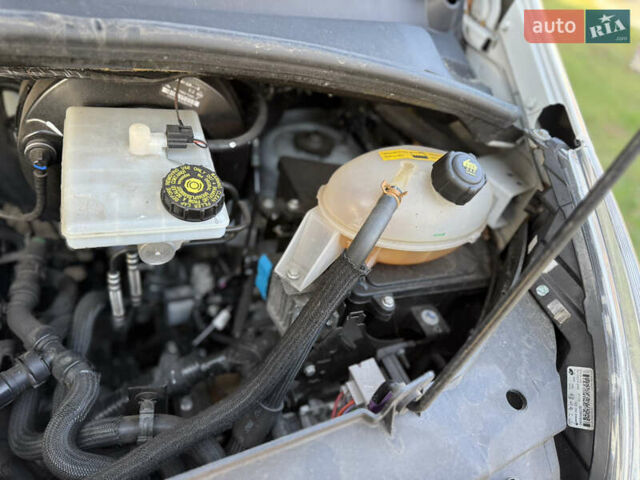 Білий Рено Мастєр, об'ємом двигуна 2.3 л та пробігом 195 тис. км за 17999 $, фото 33 на Automoto.ua