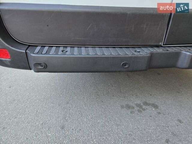 Белый Рено Мастер, объемом двигателя 0 л и пробегом 192 тыс. км за 21900 $, фото 13 на Automoto.ua