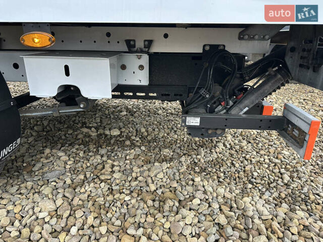 Білий Рено Мастєр, об'ємом двигуна 2.3 л та пробігом 216 тис. км за 25300 $, фото 9 на Automoto.ua