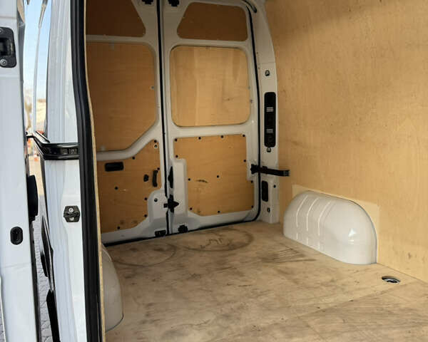 Білий Рено Мастєр, об'ємом двигуна 2.3 л та пробігом 195 тис. км за 17999 $, фото 45 на Automoto.ua