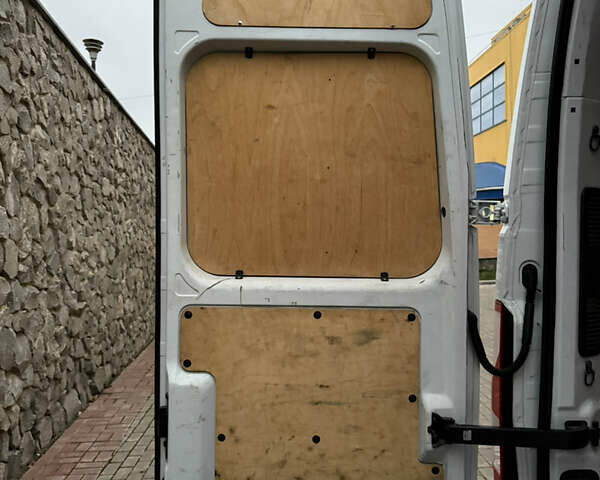 Білий Рено Мастєр, об'ємом двигуна 2.3 л та пробігом 218 тис. км за 21500 $, фото 16 на Automoto.ua