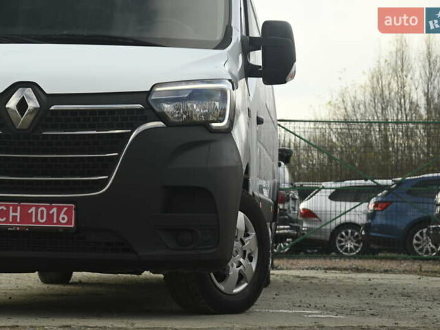 Белый Рено Мастер, объемом двигателя 2.3 л и пробегом 217 тыс. км за 19999 $, фото 8 на Automoto.ua