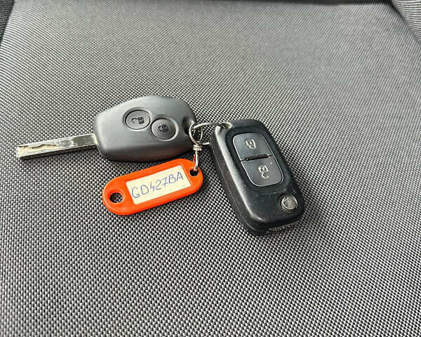 Белый Рено Мастер, объемом двигателя 0 л и пробегом 40 тыс. км за 20300 $, фото 54 на Automoto.ua