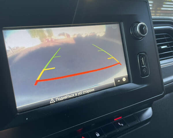 Белый Рено Мастер, объемом двигателя 2.3 л и пробегом 135 тыс. км за 20600 $, фото 49 на Automoto.ua