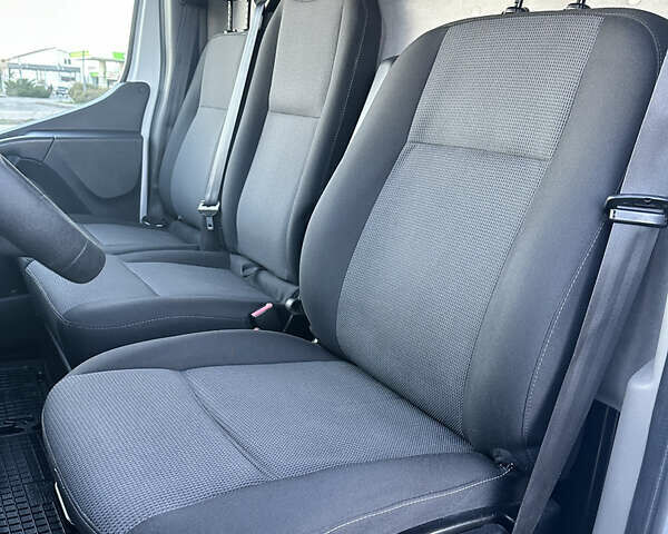 Білий Рено Мастєр, об'ємом двигуна 2.3 л та пробігом 201 тис. км за 18700 $, фото 40 на Automoto.ua